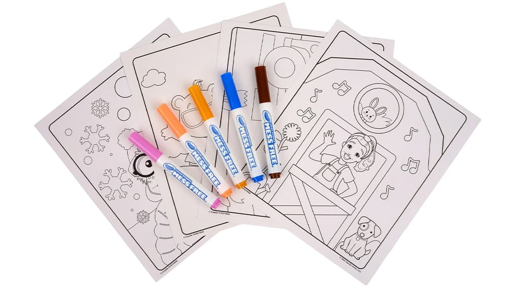Wielu podekscytowanych nowymi kolorowankami Ms. Rachel Crayola