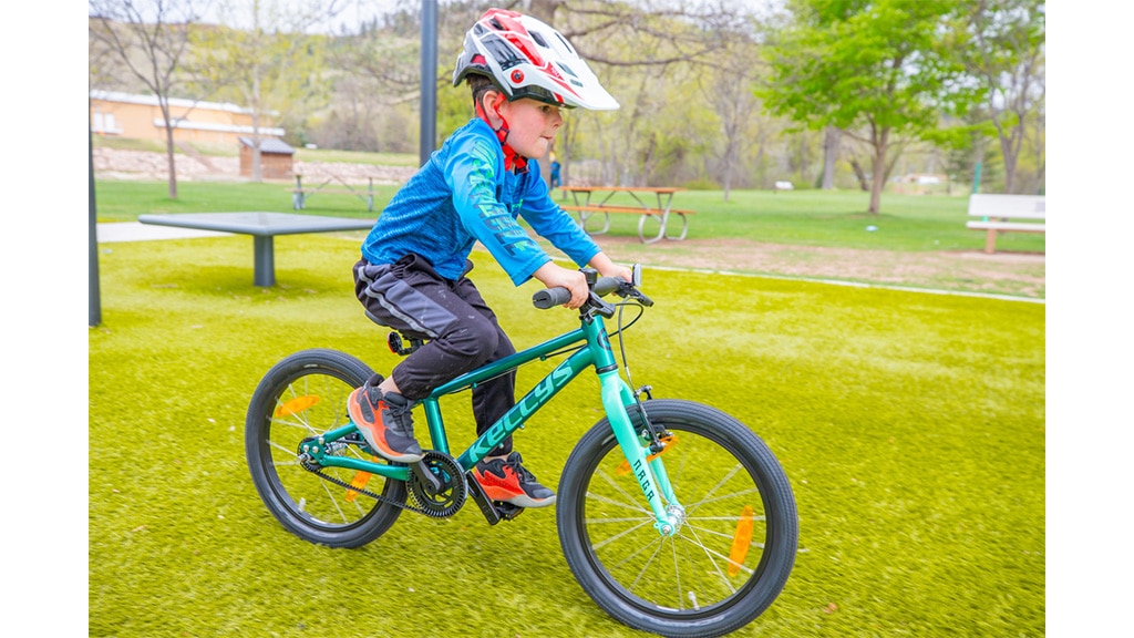 Podróżuj bezpiecznie na nowych rowerach Strider x Kellys Kids!