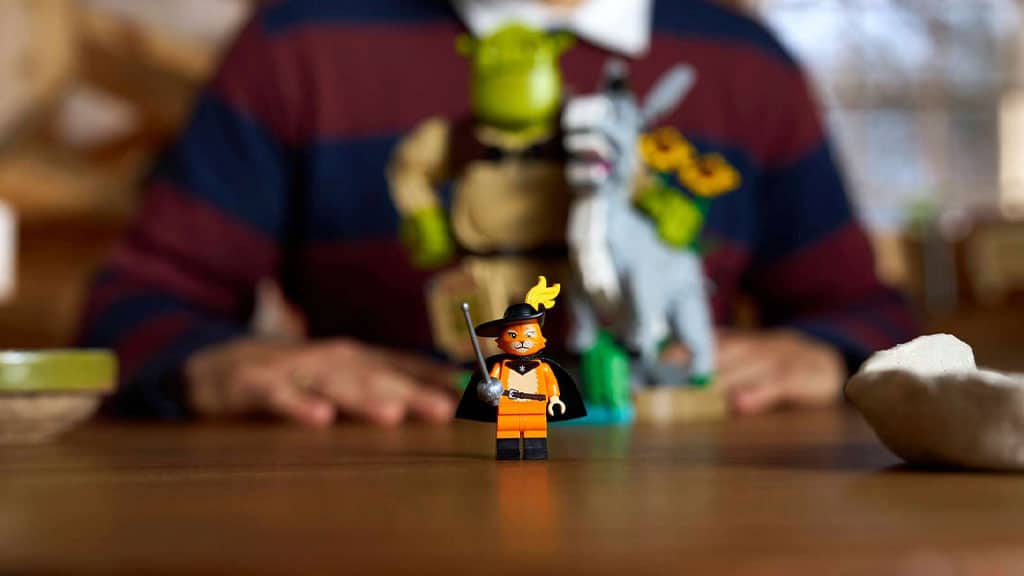 Zestaw LEGO Ideas Shrek, Osioł i Kot w Butach