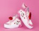 Nowe buty Hello Kitty od Ground Up są ładne w różu