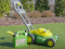 Prezentacja gry: Sunny Day Entertainment John Deere Bubble-N-Go kosiarka