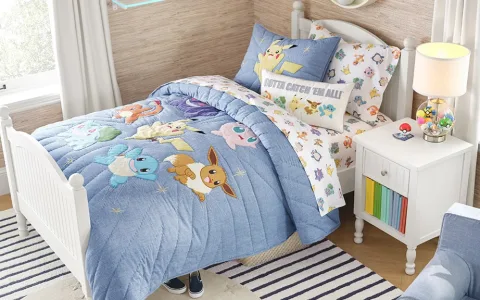 Dzieci mogą bawić się celowo drewnianą kolekcją Montessori Fisher-Price.