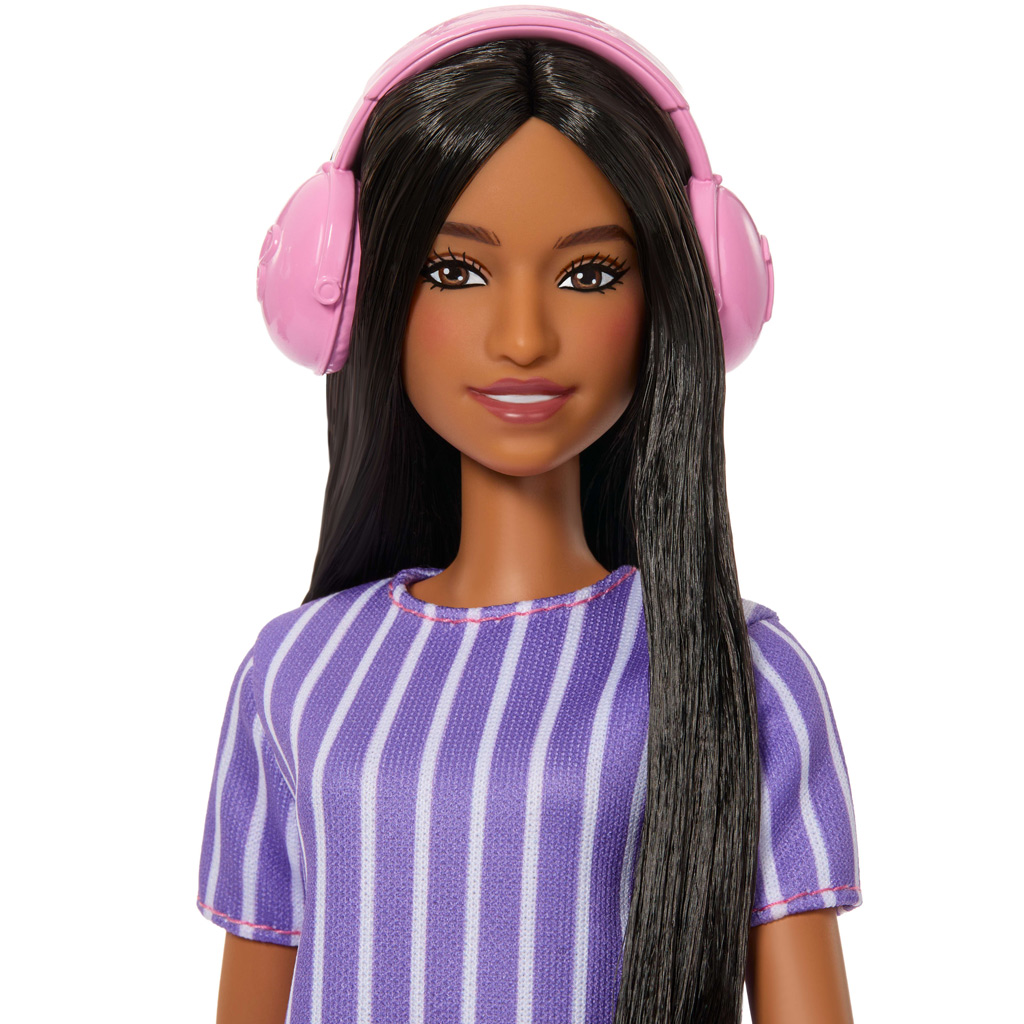 Barbie: Fashionista Przyjaciółki stylowa lalka modowa z słuchawkami w fioletowej sukience – Mattel zdjęcie 3