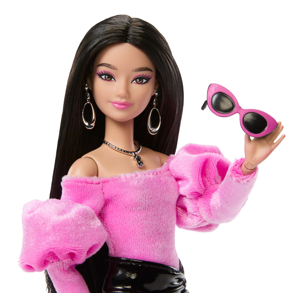 Barbie Trendy Przyjaciółki - Czarne Mini Spódniczki - Mattel zdjęcie 3