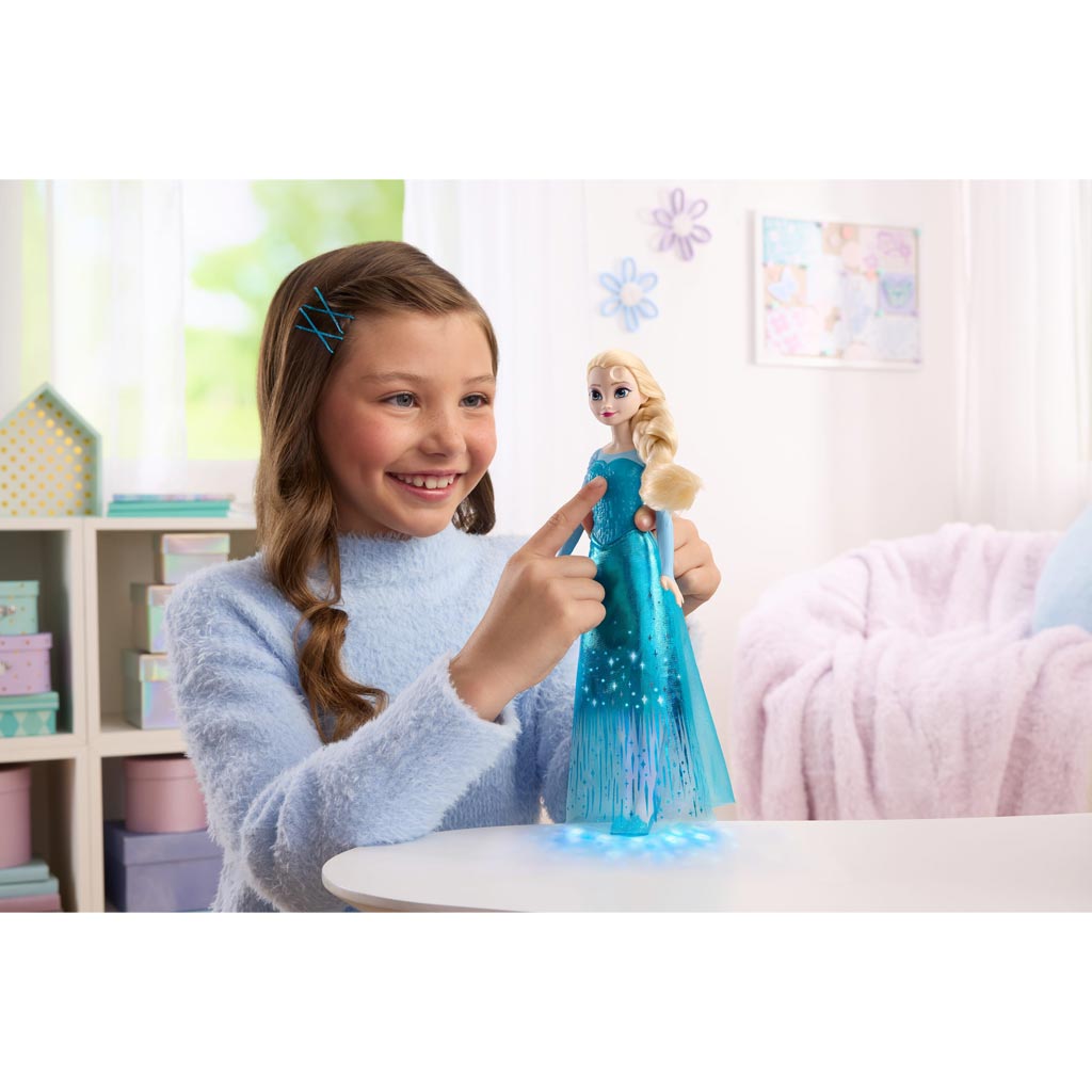 Kraina Lodu - Śpiewająca lalka Elsa z efektami świetlnymi - Mattel zdjęcie 2