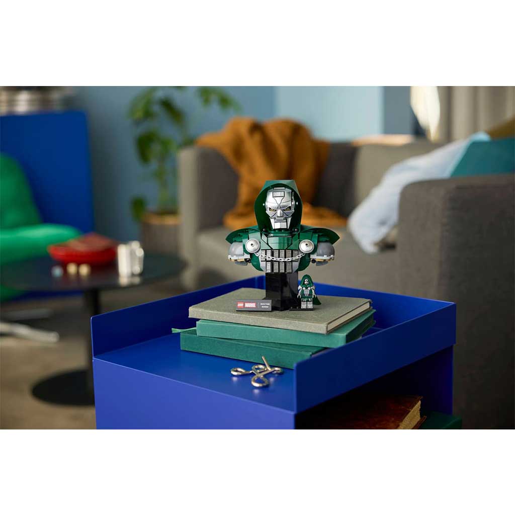 LEGO® Marvel: Popiersie Doktora Doom'a (76345) zdjęcie 4