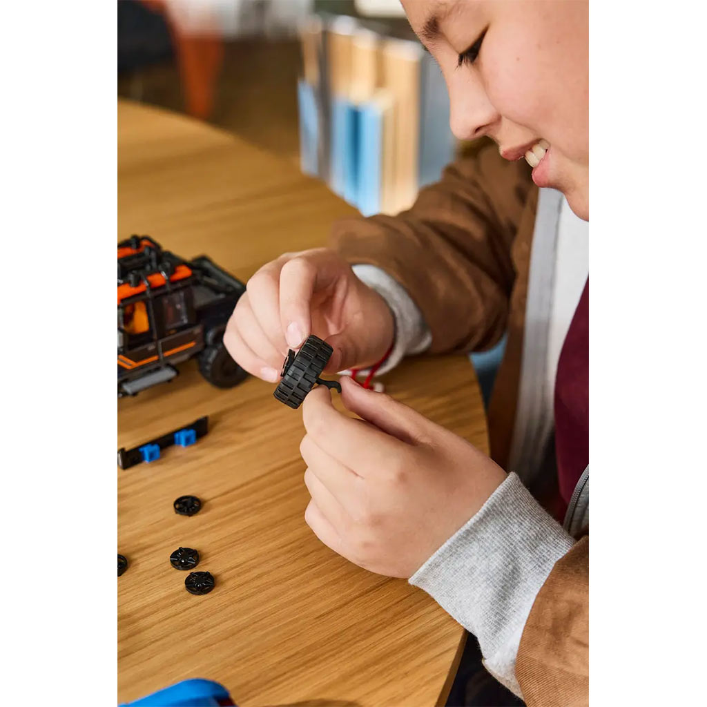LEGO® Speed Champions: Jaguar Project 7 i Land Rover Defender (77264) zdjęcie 11