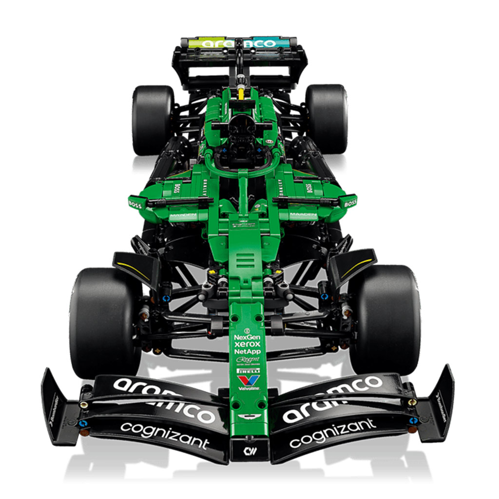 LEGO® Technic: Aston Martin Aramco AMR25 F1® samochód (42240) zdjęcie 3