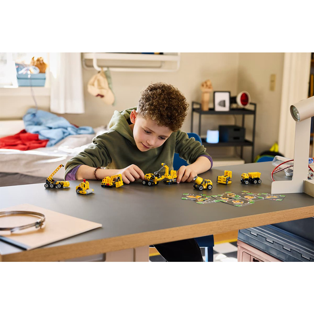 LEGO® Technic: Mini Maszyny Budowlane (42233) zdjęcie 6