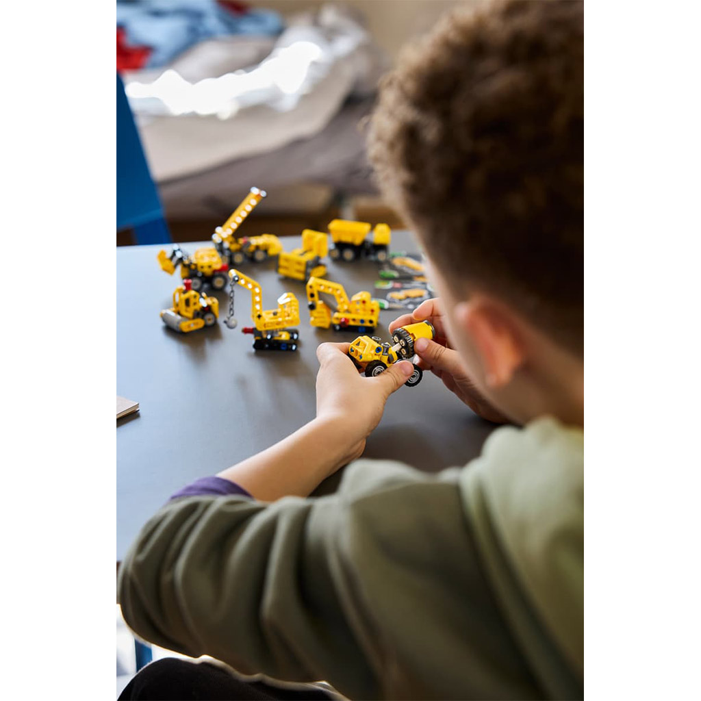 LEGO® Technic: Mini Maszyny Budowlane (42233) zdjęcie 7