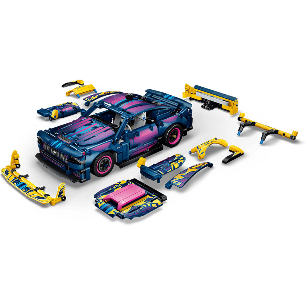 LEGO® Technic: Warsztat tuningowy: Samochód Ford Mustang GT (42236) zdjęcie 6