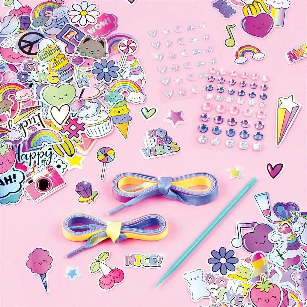 Make It Real: Sticker Chic Ozdoba na buty - Moda tęczowej drogi zdjęcie 3