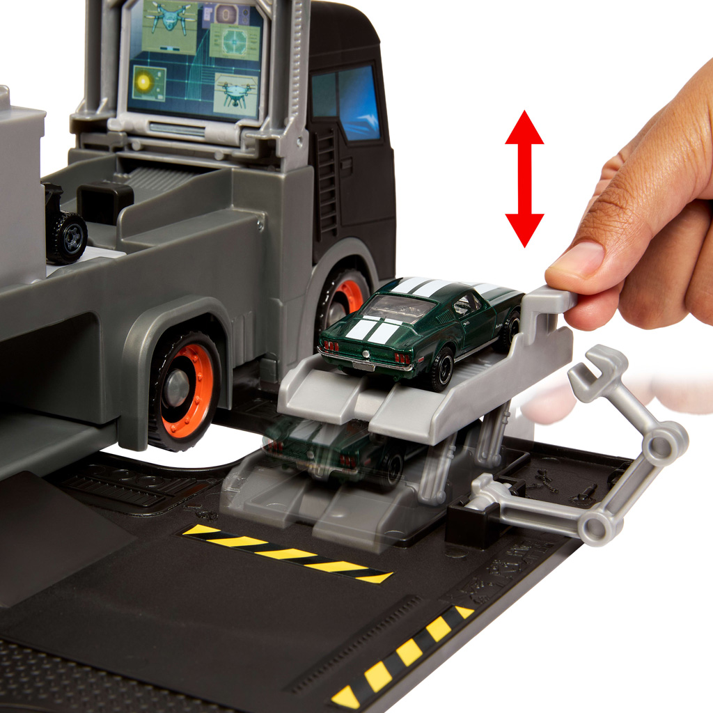 Matchbox A film: 2 w 1 Mercedes samochód dostawczy i przekształcany zestaw torów – Mattel zdjęcie 2