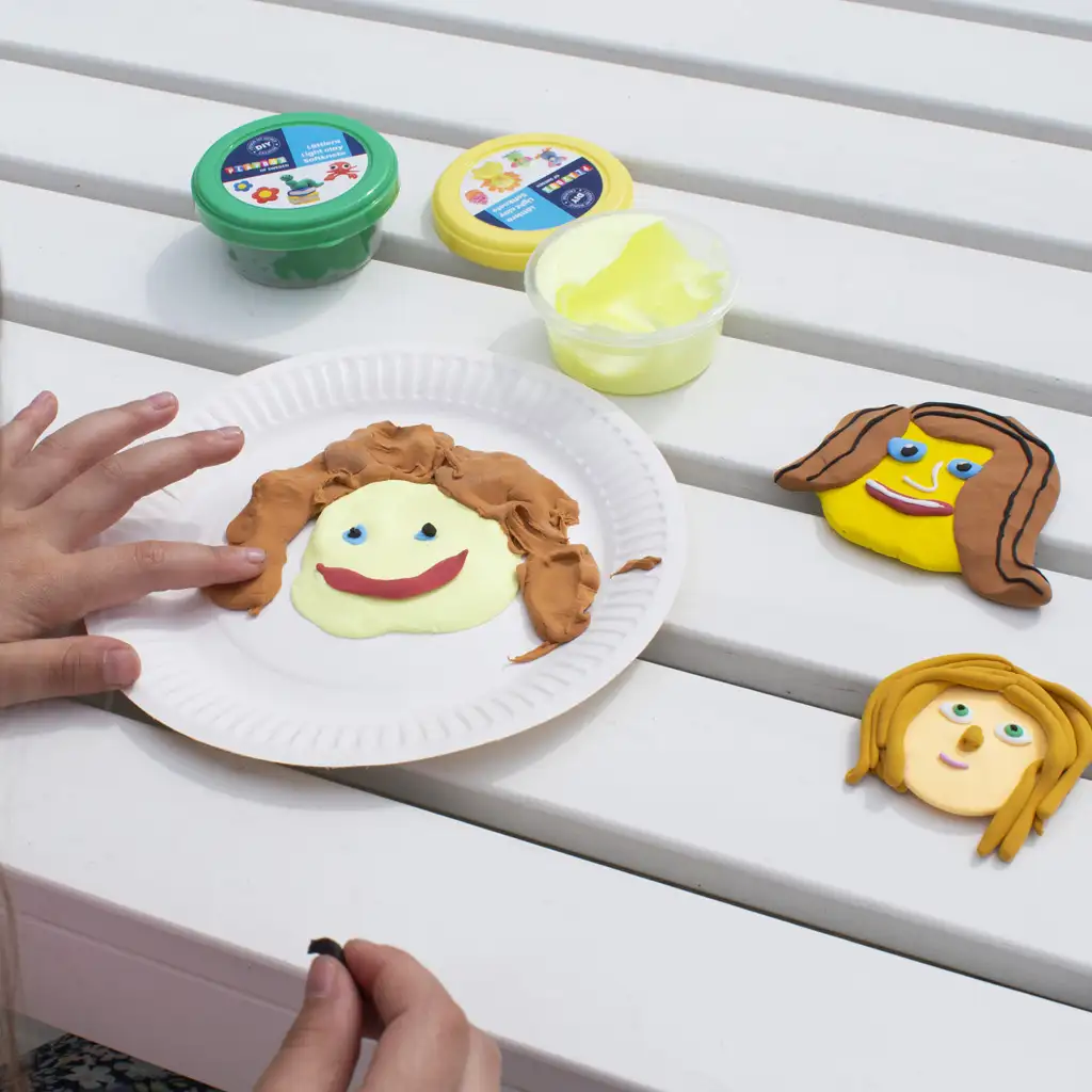 PlayBox: zestaw 24 sztuk modeliny schnącej na powietrzu zdjęcie 3