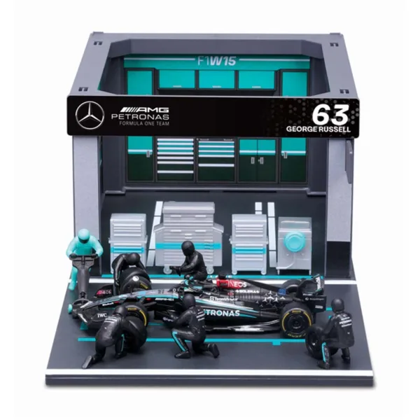 Bburago: Samochód wyścigowy F1 1/43 - MB AMG W15 E Performance pit stop zdjęcie 2