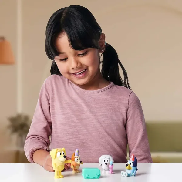 Bluey: Przekaż paczkę zestaw 4 figurek do zabawy zdjęcie 3