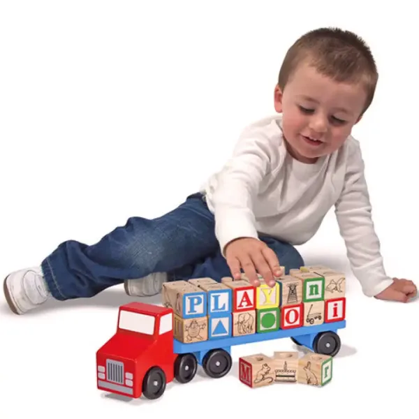 Ciężarówka drewniana z literkami - Melissa & Doug zdjęcie 3