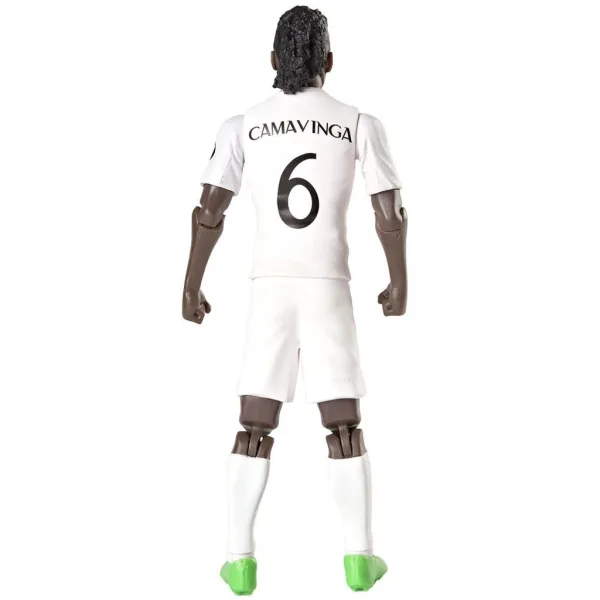 Figurka piłkarza, 20 cm - Real Madrid, Camavinga w koszulce z numerem 6 zdjęcie 3