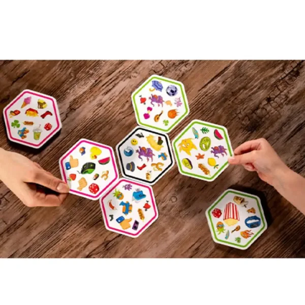 Gra towarzyska Dobble Connect zdjęcie 3