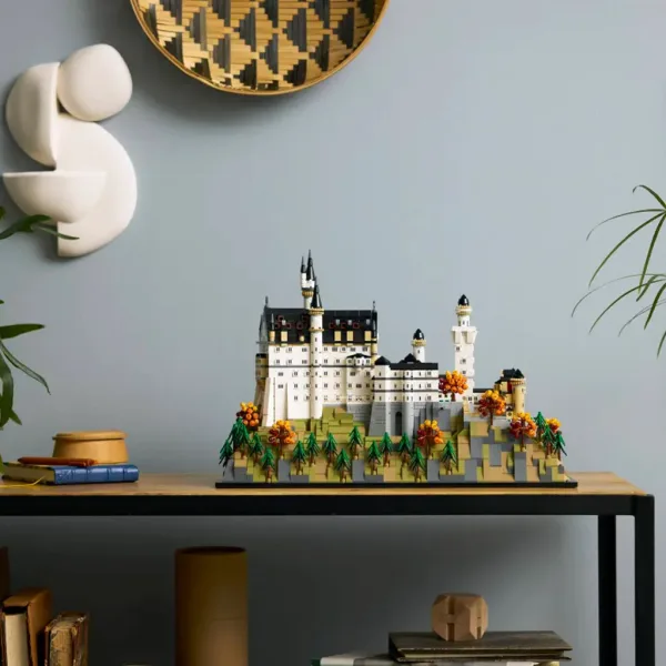 LEGO® Architecture: Zamek Neuschwanstein (21063) zdjęcie 7