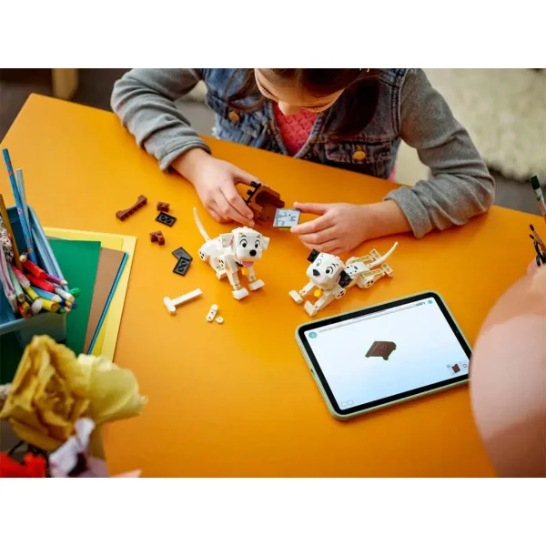 LEGO® Disney: 101 dalmatyńczyków: Kudłatek i Piegusek – szczeniaki dalmatyńczyków (43271) zdjęcie 6