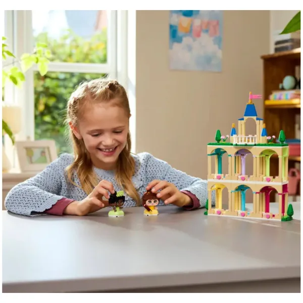 LEGO® Disney: Mała Bella i Tiana z zamkiem (43291) zdjęcie 4
