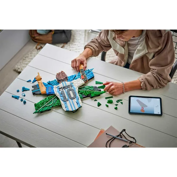 LEGO® Editions: Lionel Messi – Celebracja gola (43018) zdjęcie 3