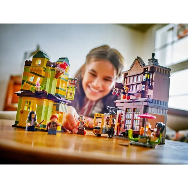 LEGO® Harry Potter: Quidditch™ na całego sklep sportowy i lodziarnia (76452) zdjęcie 6
