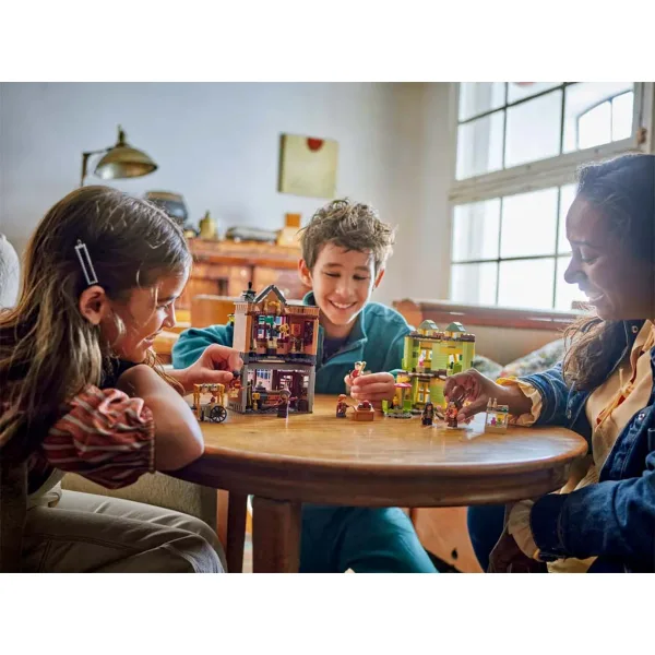 LEGO® Harry Potter: Quidditch™ na całego sklep sportowy i lodziarnia (76452) zdjęcie 7