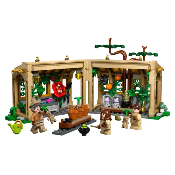 LEGO® Harry Potter: Zamek Hogwart™: Lekcja zielarstwa (76445) zdjęcie 3