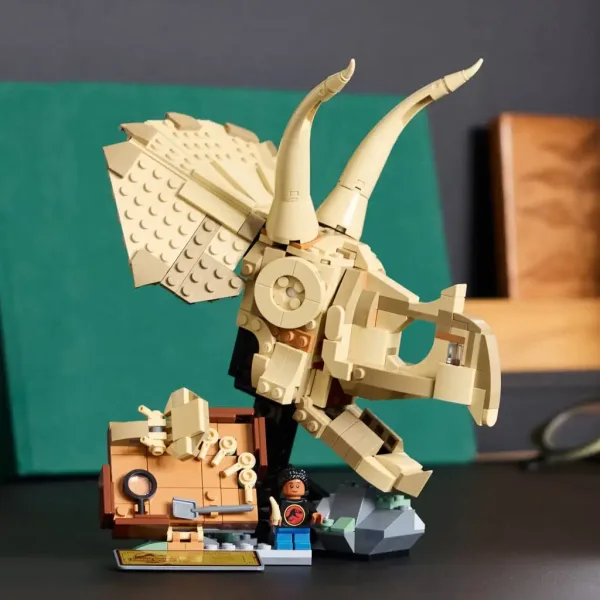 LEGO® Jurassic World: Skamieniałości dinozaurów - Czaszka triceratopsa (76959) zdjęcie 3