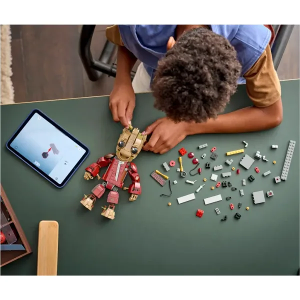 LEGO® Marvel: Groot w mundurze Ravagersów (76341) zdjęcie 5