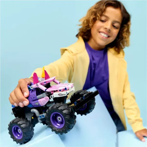 LEGO® Technic: Monster Jam™ Sparkle Smash™ – pojazd z napędem typu pull-back (42220) zdjęcie 4