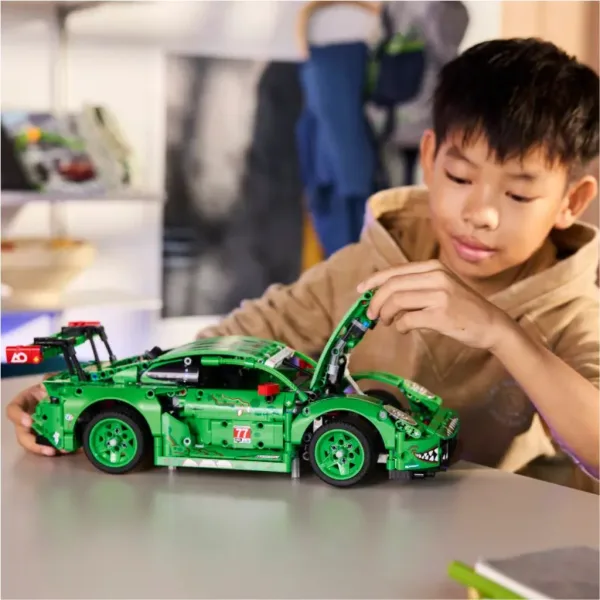 LEGO® Technic: Porsche 911 GT3 R REXY AO Racing samochód (42224) zdjęcie 6