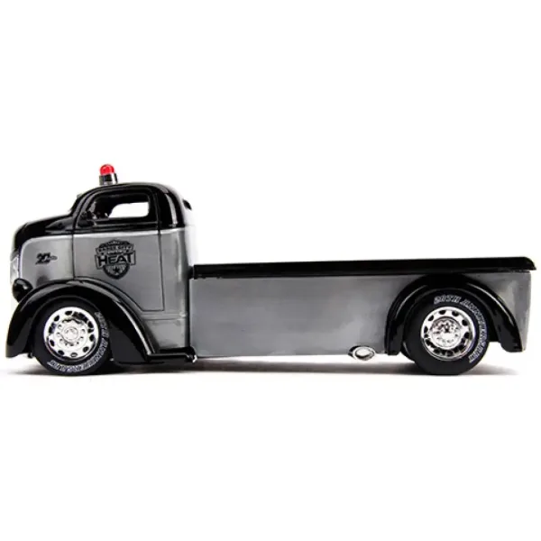 Model samochodu 1948 Ford COE Flatbed 1/24 - Simba Toys zdjęcie 3