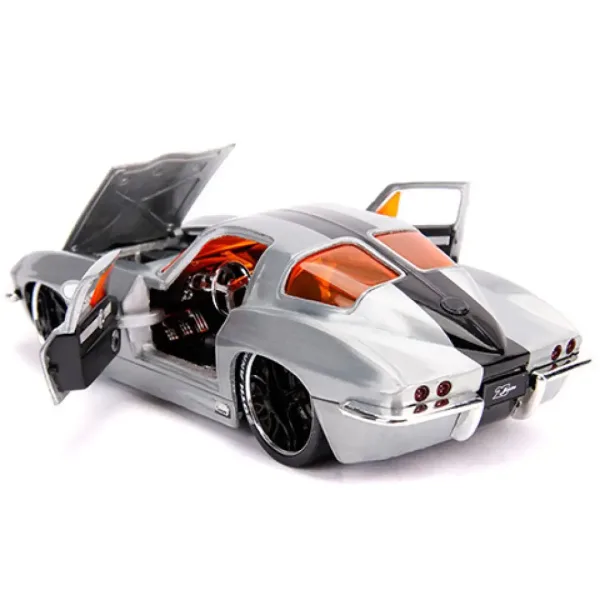 Model samochodu 1963 Chevy Sting Ray 1/24 - Simba Toys zdjęcie 4