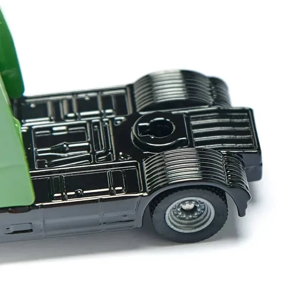 SIKU Volvo ciągnik siodłowy 1/87 zdjęcie 4