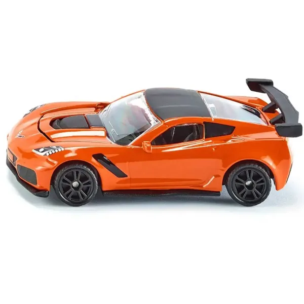 Samochodzik SIKU Chevrolet Corvette ZR1 w skali 1:64 zdjęcie 1