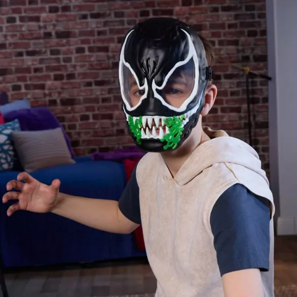 VenomVersus Venom maska świecąca w ciemności - Hasbro zdjęcie 3