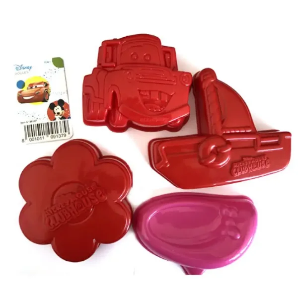 Zestaw foremek do piasku 4-elementowy z motywem Disney Auta i Minnie Mouse zdjęcie 4