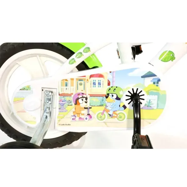 Bluey 12” dziecięcy rower z uchwytem na bidon i bocznymi kółkami w kolorze białym-niebieskim-zielonym – Dino Bikes rower zdjęcie 4