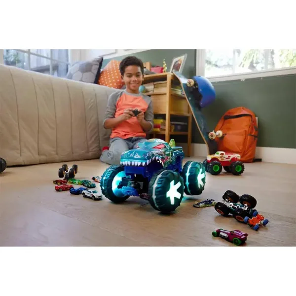 Hot Wheels Monster Trucks: Zdalnie sterowany interaktywny Mega Wrex monster samochód - Mattel zdjęcie 3
