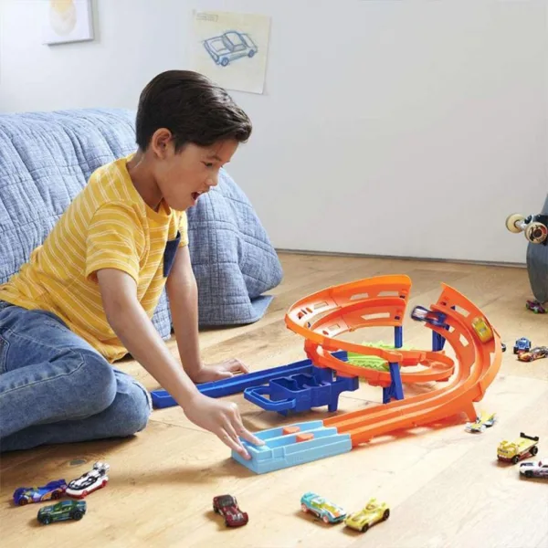Hot Wheels: Tor wyścigowy z podwójnym torem z 2 samochodami wyścigowymi - Mattel zdjęcie 6