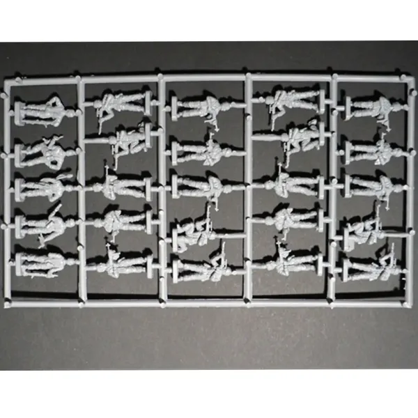 Italeri 1/72 Niemieccy Spadochroniarze Figurka wojskowa do sklejania zdjęcie 2