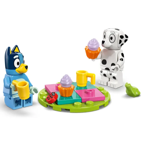 LEGO® Bluey™ i Kloé wesołe przygody na placu zabaw (11201) zdjęcie 3