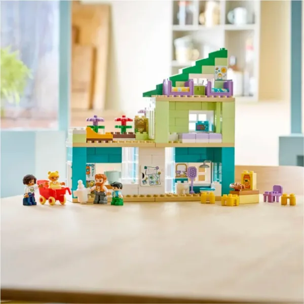 LEGO® DUPLO®: 3 w 1 nowoczesny dom rodzinny z figurkami (10470) zdjęcie 5