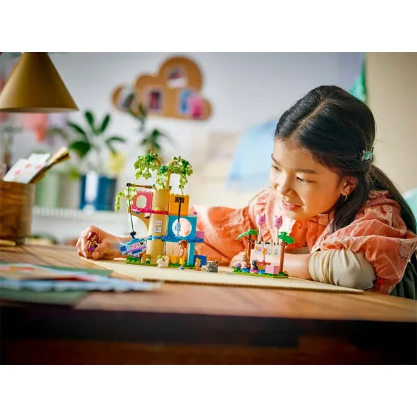 LEGO® Friends: Przyjęcie urodzinowe dla kotów i domek na drzewie dla kotów (42666) zdjęcie 7