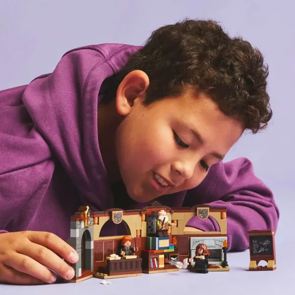 LEGO® Harry Potter: Zamek Hogwartów™ - Lekcja Zaklęć (76442) zdjęcie 3