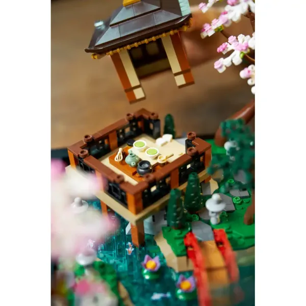 LEGO® Icons: Ogród japoński (10315) zdjęcie 5