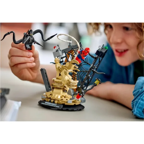 LEGO® Marvel: Wielka bitwa Pająka i Piaskowego Człowieka (76334) zdjęcie 4